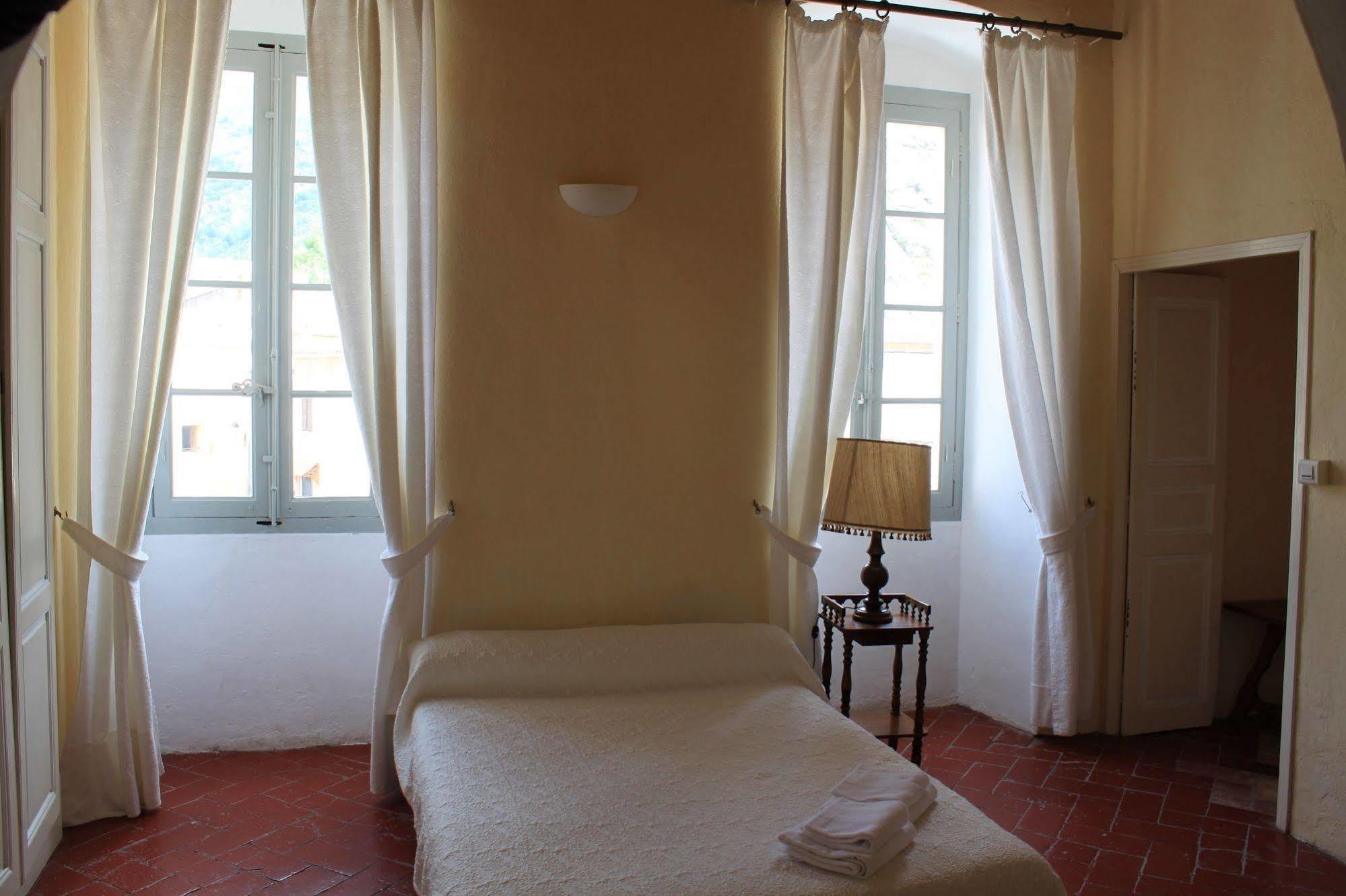 A Spelunca Hotel Speloncato  Bagian luar foto